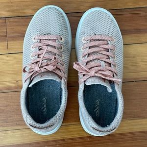 Allbirds Light Pink Women’s Tree Pipers - Used